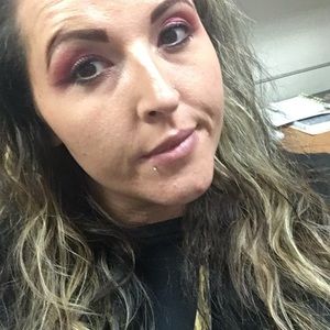 Meet your Posher, Donnel